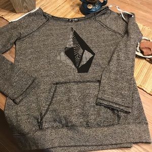 Volcom woman’s sweatshirt